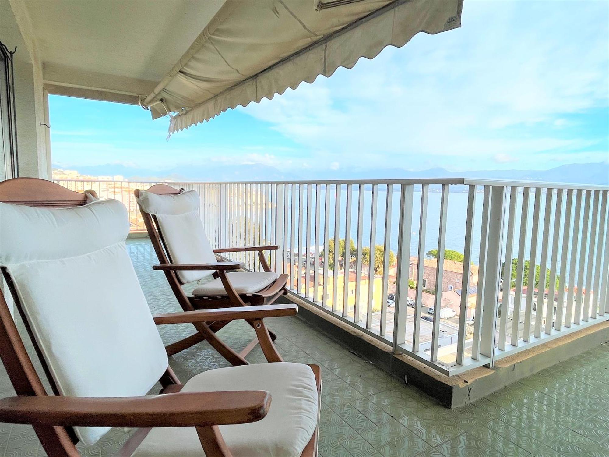 Appartement Vue Mer Carmino Ajaccio Ajaccio  Exterior photo
