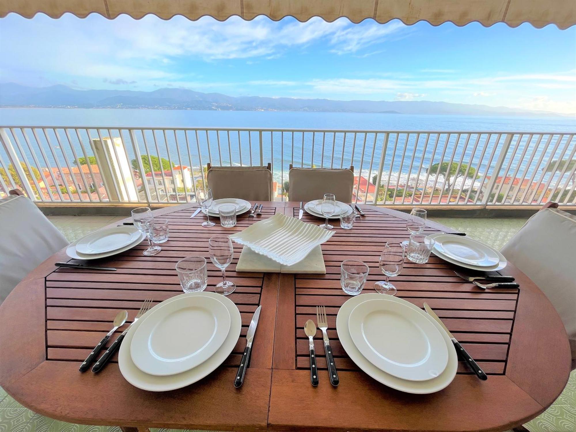 Appartement Vue Mer Carmino Ajaccio Ajaccio  Exterior photo